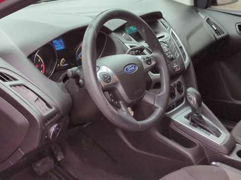 Used 2012 Ford Focus SE image 11