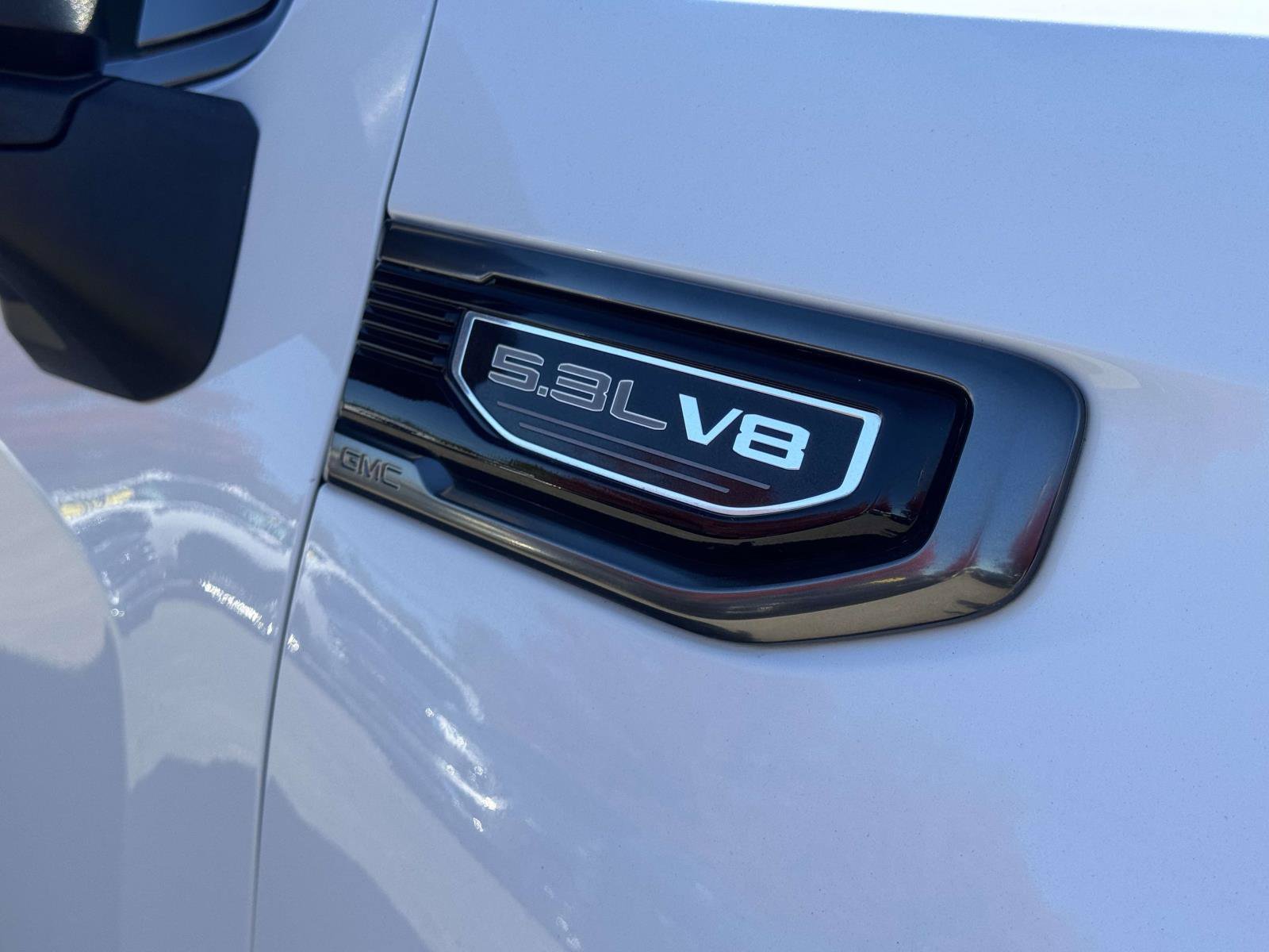 Used 2020 GMC Sierra 1500 AT4 w/ AT4 Premium Package AWD/4WD image 8
