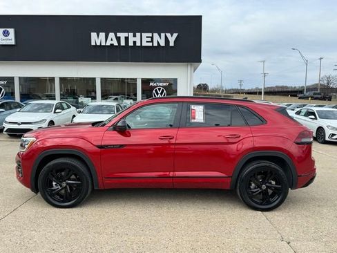 Certified 2025 Volkswagen Atlas Cross Sport SEL R-Line image 2