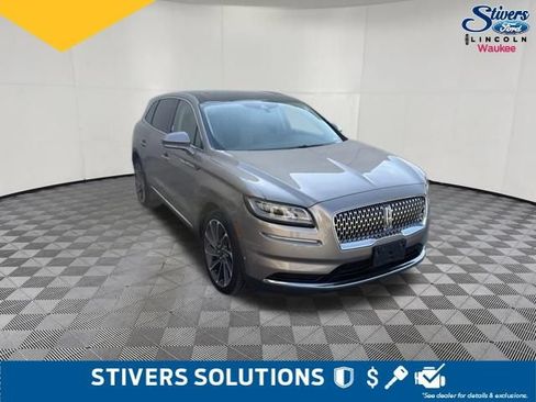 Used 2021 Lincoln Nautilus Reserve w/ Equipment Group 201A AWD/4WD image 3