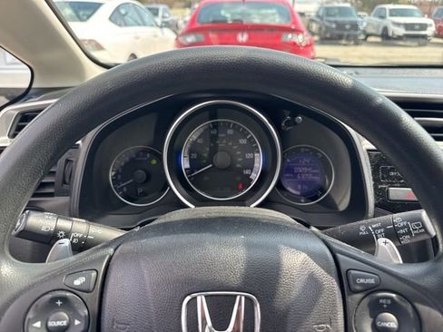 Used 2017 Honda Fit EX image 11