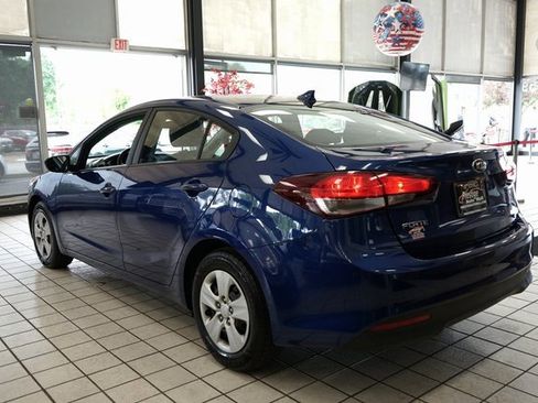 Used 2018 Kia Forte LX image 4