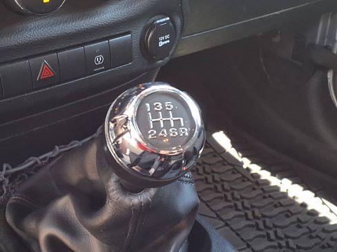 Used 2013 Jeep Wrangler Rubicon w/ PWR Convenience Group AWD/4WD image 15
