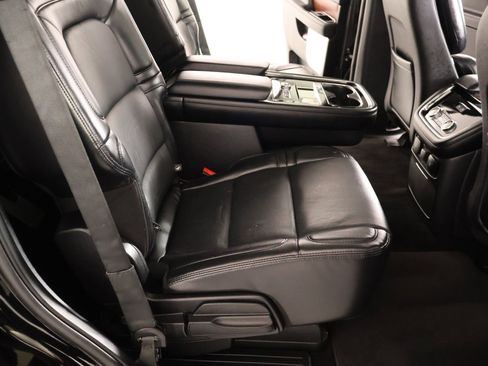 Used 2020 Lincoln Navigator Reserve w/ Luxury Package AWD/4WD image 16