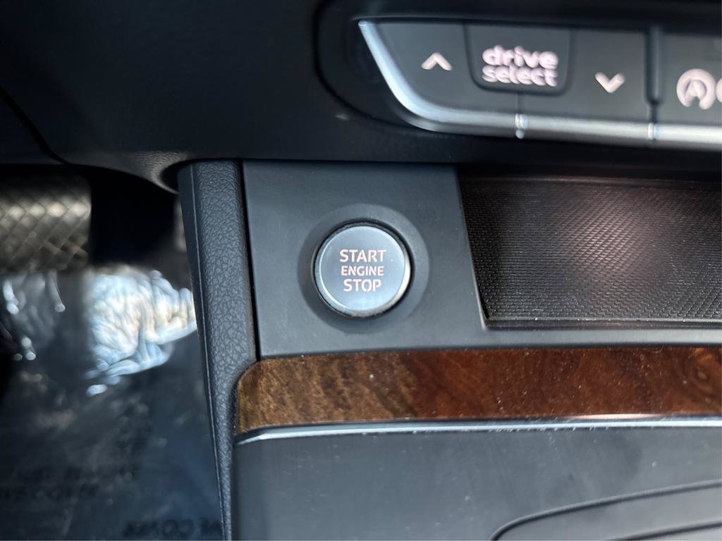 Used 2018 Audi Q5 2.0T Premium AWD/4WD image 23