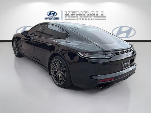 Used 2023 Porsche Panamera Platinum Edition RWD image 4