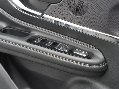 Used 2024 Lincoln Corsair FWD w/ Equipment Group 101A image 29