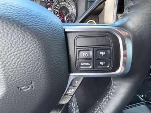 Used 2022 RAM 2500 Laramie AWD/4WD image 25
