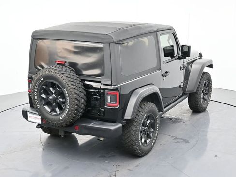 Used 2021 Jeep Wrangler Sport image 23