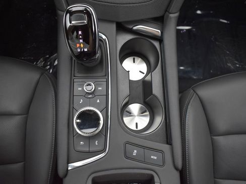 Used 2024 Cadillac XT6 Sport image 24