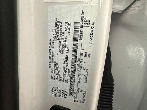 Used 2022 Ford F150 XLT w/ Equipment Group 302A High AWD/4WD image 9
