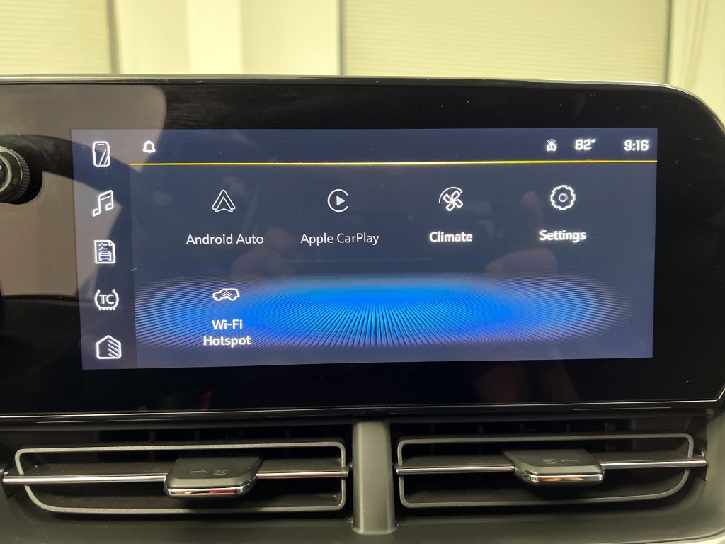 Used 2025 Chevrolet Trax LT FWD image 54