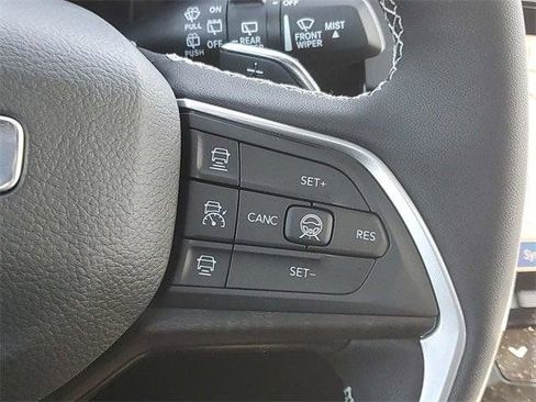 New 2026 Jeep Grand Cherokee Altitude AWD/4WD image 23