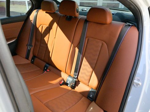 Used 2024 BMW M3 Competition w/ M Driver's Package image 39