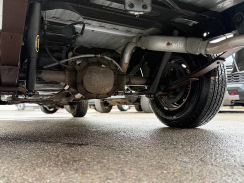 Used 2003 GMC Sonoma SL w/ Convenience Package image 57