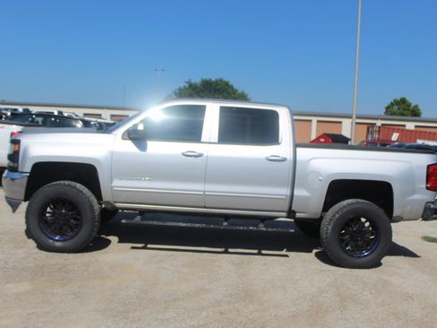 Used 2017 Chevrolet Silverado 1500 LT w/ All Star Edition RWD image 3