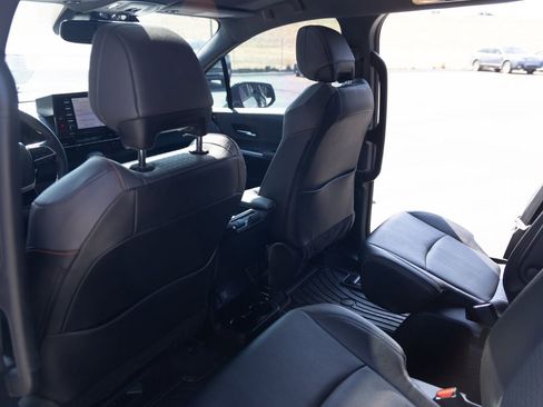 Used 2024 Toyota Sienna XSE w/ XSE Plus Package image 20