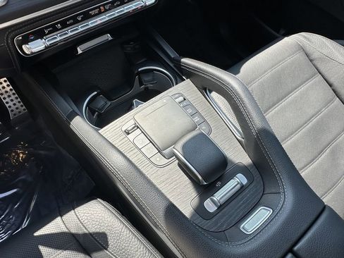 Certified 2024 Mercedes-Benz GLS 580 4MATIC image 34