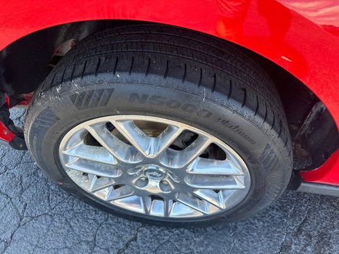 Used 2012 Ford Mustang Premium RWD image 7