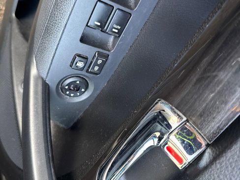 Used 2012 Kia Sorento LX w/ V6 Convenience Pkg image 6