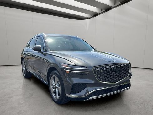 Certified 2026 Genesis GV70 2.5T AWD/4WD image 7
