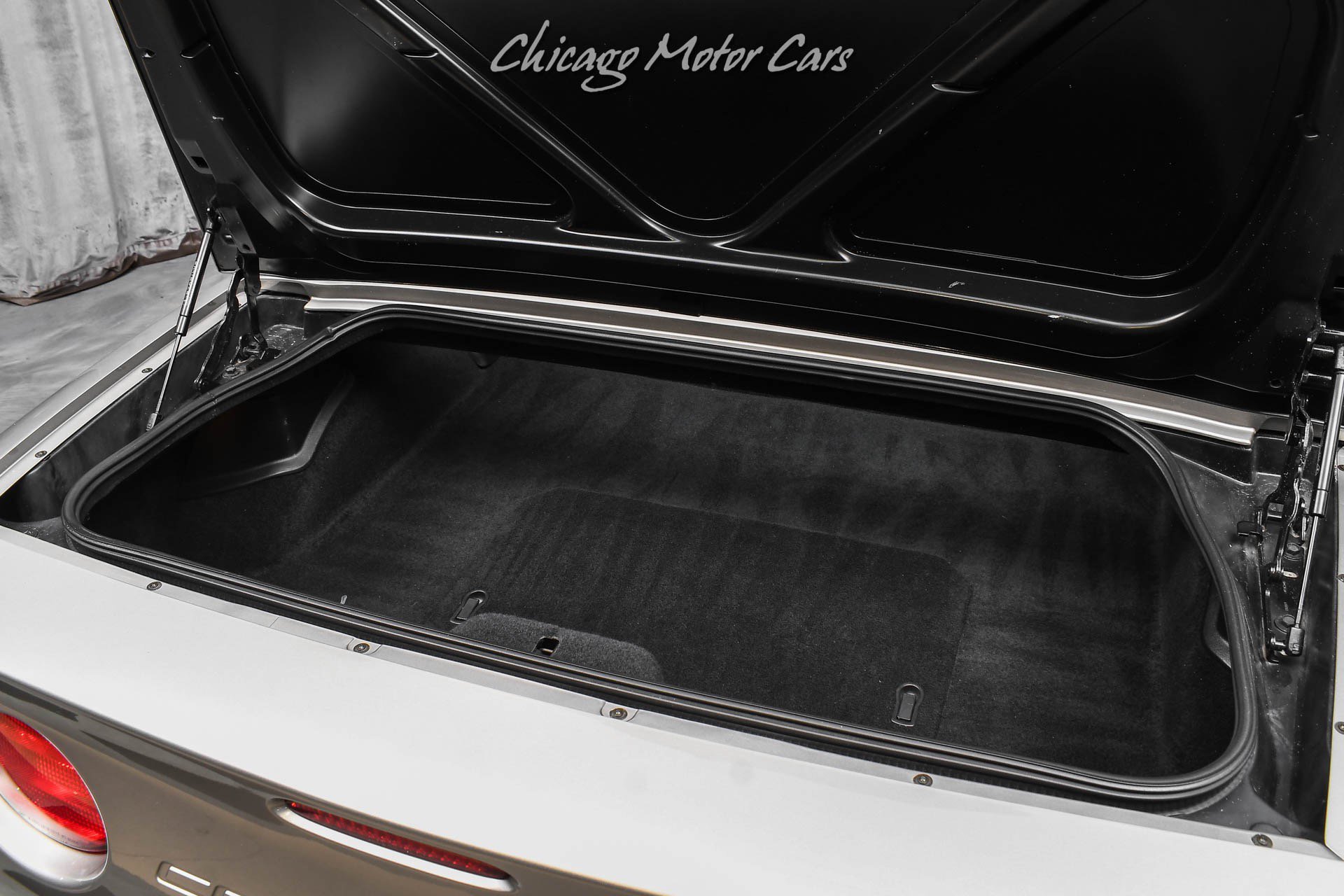 Used 1999 Chevrolet Corvette Coupe w/ Lighting Pkg RWD image 41
