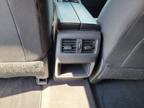 Used 2021 Nissan Rogue S FWD image 25