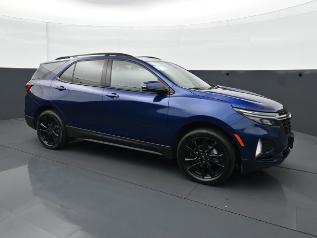 Used 2022 Chevrolet Equinox RS w/ RS Leather Package AWD/4WD image 9