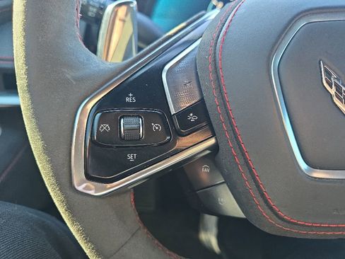 Used 2024 Chevrolet Corvette Stingray Premium Conv w/ Z51 Performance Package RWD image 14