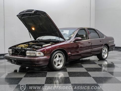 Used 1996 Chevrolet Impala SS RWD image 36