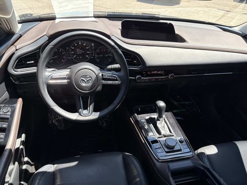 Used 2022 MAZDA CX-30 AWD 2.5 S w/ Premium Package image 9