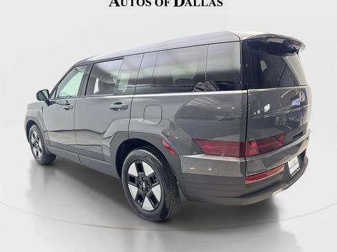 Used 2026 Hyundai Santa Fe SE AWD/4WD image 9
