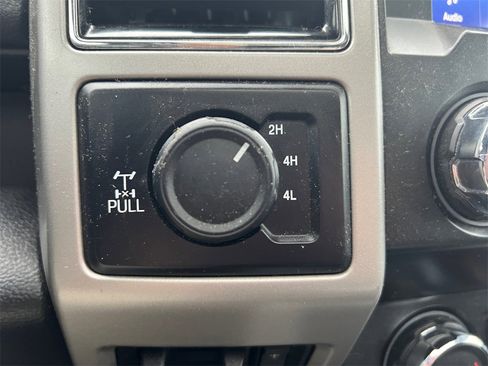 Used 2020 Ford F350 Lariat image 23