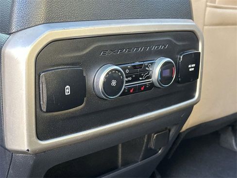 Used 2024 Ford Expedition Max Limited image 43