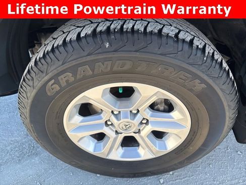 Used 2023 Toyota 4Runner SR5 image 27