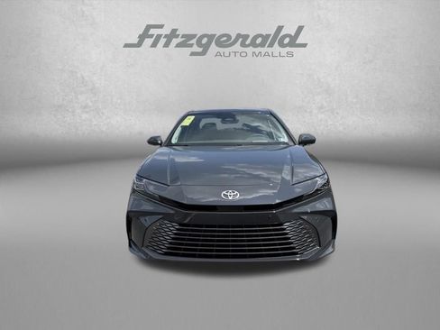Used 2026 Toyota Camry XLE w/ Premium Plus Package AWD/4WD image 2