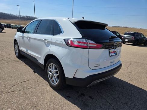 Used 2024 Ford Edge SEL w/ Convenience Package image 32