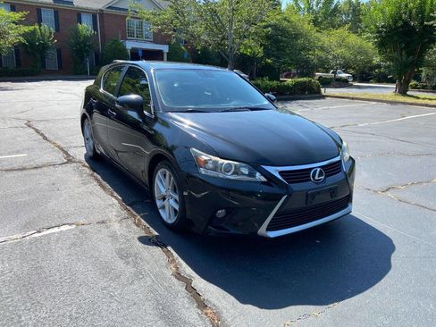 Used 2014 Lexus CT 200h image 4