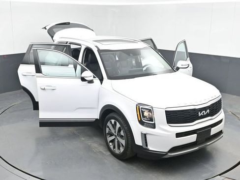 Used 2022 Kia Telluride S AWD/4WD image 51