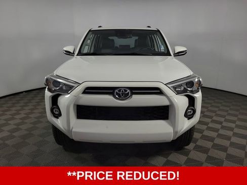 Used 2024 Toyota 4Runner SR5 Premium AWD/4WD image 2