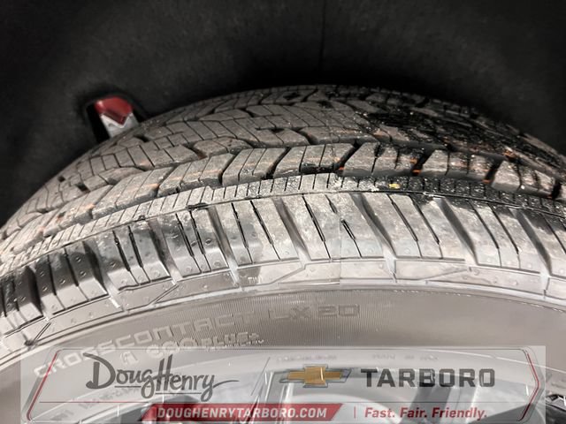 New 2026 Chevrolet Traverse RS w/ LPO, Floor Liner Package FWD image 17
