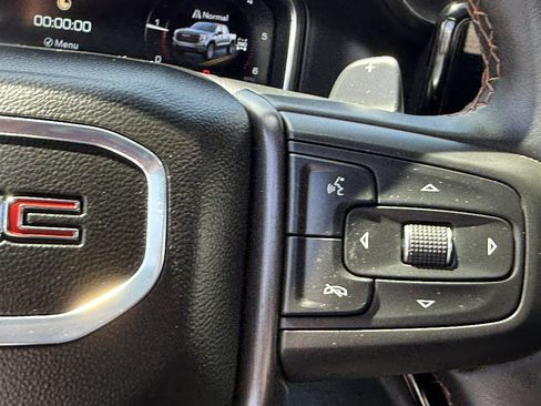Used 2025 GMC Sierra 1500 AT4 w/ AT4 Premium Package AWD/4WD image 18