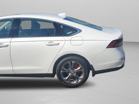 Certified 2023 Honda Accord EX-L image 34