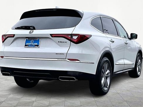 Used 2023 Acura MDX SH-AWD image 6