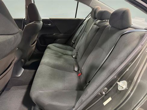 Used 2013 Honda Accord LX image 28