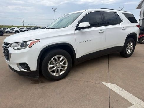 Used 2018 Chevrolet Traverse LT FWD image 5
