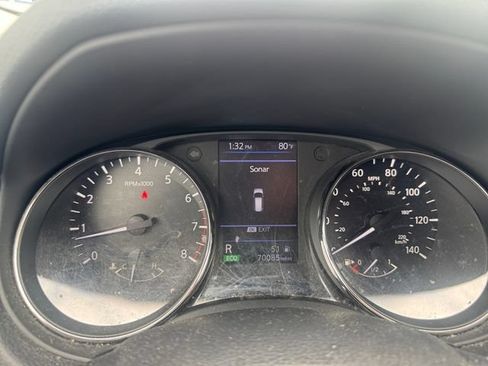 Used 2020 Nissan Rogue SV AWD/4WD image 14