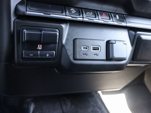 Used 2021 Chevrolet Silverado 1500 Custom Trail Boss w/ Safety Confidence Package image 13