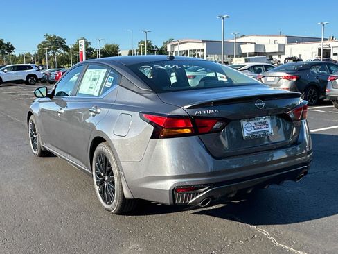 New 2025 Nissan Altima 2.5 SV w/ SV Special Edition Package image 5