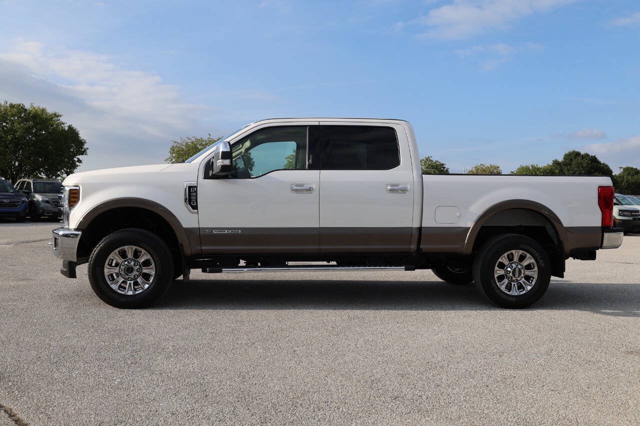 Used 2019 Ford F250 Lariat w/ Chrome Package AWD/4WD image 8